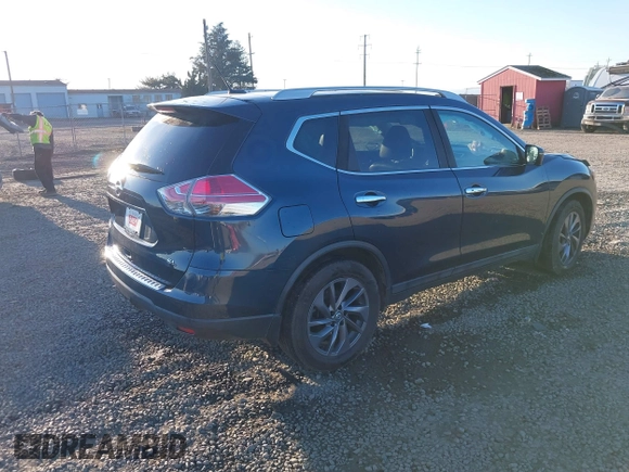 2016 Nissan Rogue SV with VIN 5N1AT2MT1GC845262, listed as a IAAI auction lot 41449141 with 83,932 mi miles. Bid and sale history available at carsss.com. Image 4.