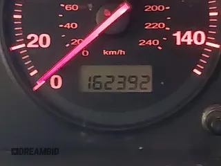 2005 Honda Civic VP z VIN 1HGEM22175L079900, wystawiony jako IAAI lot #42138609 z przebiegiem 162 392 mil mil oraz . Historia ofert i sprzedaży dostępna na DreamBid. Obrazek 16.