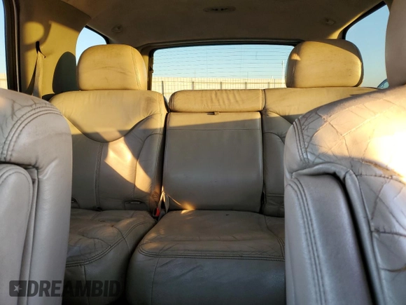 2002 GMC Yukon SLE with VIN 1GKEK13T12R143778, listed as a Copart auction lot 81387104 with 213,129 mi miles and Salvage Title. Bid and sale history available at carsss.com. Image 10.