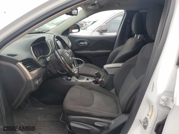 2016 Jeep Cherokee Altitude with VIN 1C4PJMCB9GW375215, listed as a Copart auction lot 80031964 with 116,076 mi miles and Salvage Title. Bid and sale history available at carsss.com. Image 7.