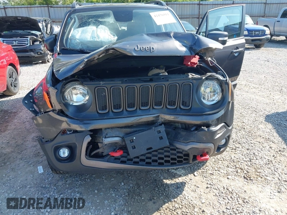 2018 Jeep Renegade Trailhawk with VIN ZACCJBCB1JPH50649, listed as a IAAI auction lot 42476911 with 84,530 mi miles and . Bid and sale history available at DreamBid. Image 12.