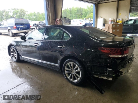 2013 Lexus LS 460 z VIN JTHCL5EF2D5016819, wystawiony jako Copart lot #56473145 z przebiegiem 102 293 mil mil oraz Szkody całkowita. Historia ofert i sprzedaży dostępna na DreamBid. Obrazek 2.