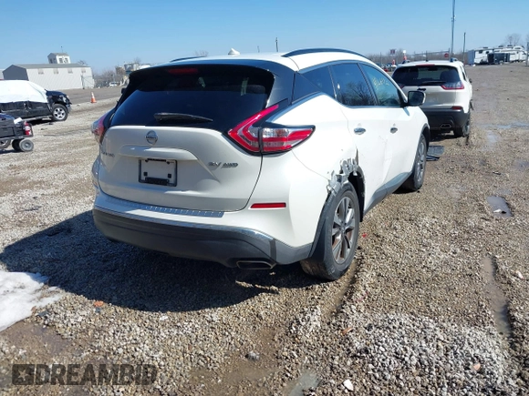 2015 Nissan Murano S z VIN 5N1AZ2MH9FN230424, wystawiony jako IAAI lot #41661722 z przebiegiem 104 475 mil mil oraz . Historia ofert i sprzedaży dostępna na DreamBid. Obrazek 4.