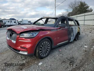 2020 Lincoln Aviator Reserve z VIN 5LM5J7WC4LGL17975, wystawiony jako Copart lot #42238395 z przebiegiem Nie podano mil oraz Szkoda całkowita • Salvage title. Historia ofert i sprzedaży dostępna na DreamBid. Obrazek 1.