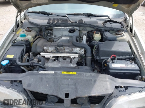 2000 Volvo V70 with VIN YV1LZ56D2Y2716564, listed as a IAAI auction lot 42128598 with 1 mi miles. Bid and sale history available at carsss.com. Image 10.