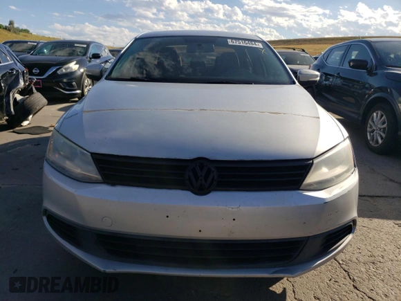 2012 Volkswagen Jetta SE with VIN 3VWDX7AJ4CM077031, listed as a Copart auction lot 67516484 with 201,024 mi miles and Salvage title. Bid and sale history available at DreamBid. Image 5.