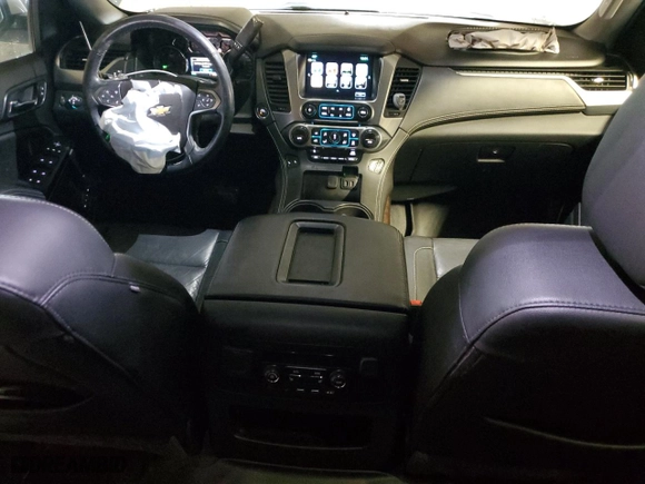 2020 Chevrolet Suburban LT with VIN 1GNSKHKC2LR187449, listed as a Copart auction lot 45943195 with 100,559 mi miles and Salvage Title. Bid and sale history available at carsss.com. Image 8.