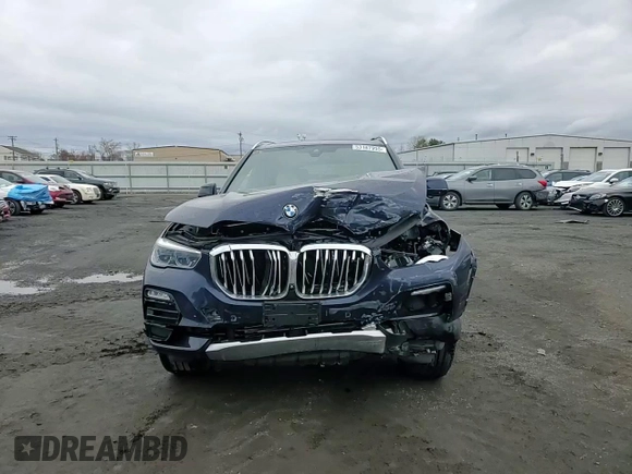 2020 BMW X5 xDrive40i with VIN 5UXCR6C05L9B00842, listed as a Copart auction lot 53187955 with Not provided miles and Salvage title. Bid and sale history available at DreamBid. Image 13.