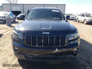 2011 Jeep Grand Cherokee Laredo with VIN 1J4RR4GG5BC514557, listed as a Copart auction lot 47195705 with 195,339 mi miles and Salvage Title. Bid and sale history available at carsss.com. Image 5.