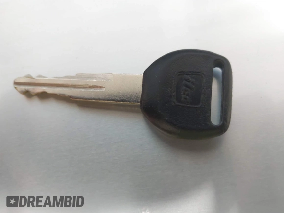 2005 Honda Pilot EX-L with VIN 2HKYF18515H550101, listed as a IAAI auction lot 42182151 with 118,159 mi miles and . Bid and sale history available at DreamBid. Image 11.