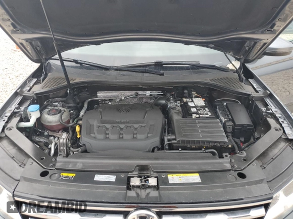 2021 Volkswagen Tiguan S z VIN 3VV1B7AX9MM012624, wystawiony jako Copart lot #55589435 z przebiegiem 61 343 mil mil oraz Szkoda całkowita • Salvage title. Historia ofert i sprzedaży dostępna na DreamBid. Obrazek 12.