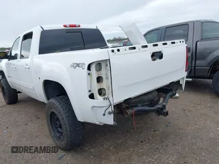2010 GMC Sierra 1500 with VIN 3GTXKWE26AG242746, listed as a IAAI auction lot 41892737 with 248,429 mi miles and . Bid and sale history available at DreamBid. Image 6.