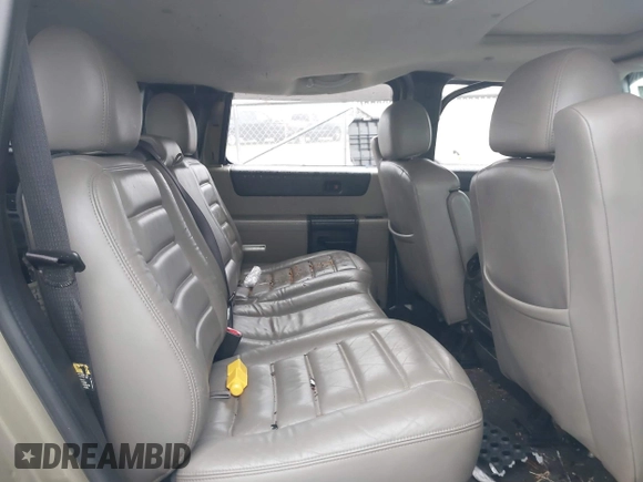 2005 Hummer H2 SUV with VIN 5GRGN23U35H130615, listed as a IAAI auction lot 41085325 with 138,393 mi miles. Bid and sale history available at carsss.com. Image 8.