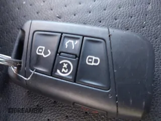 2022 Volkswagen Tiguan SE R-Line Black с VIN 3VVCB7AXXNM091425, выставлен на аукционе IAAI как лот 42515543 с пробегом 40 771 миль миль и . История ставок и продаж доступна на DreamBid. Изображение 11.