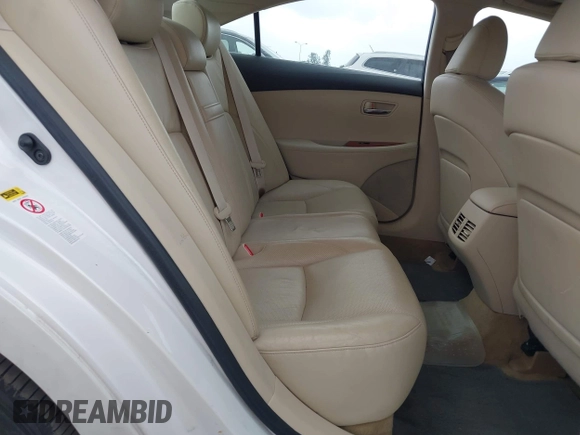 2010 Lexus ES with VIN JTHBK1EG0A2350795, listed as a IAAI auction lot 41932986 with 111,746 mi miles and . Bid and sale history available at carsss.com. Image 8.