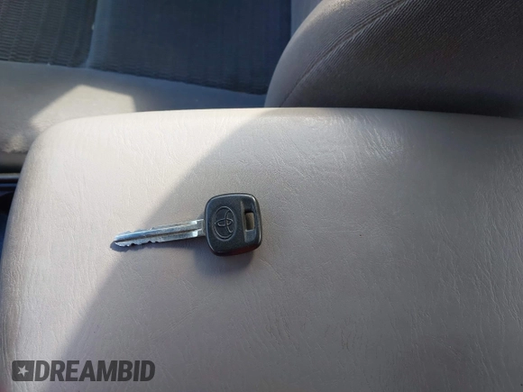 2006 Toyota Camry STD with VIN 4T1BE32K96U121326, listed as a IAAI auction lot 41845357 with Not Provided miles and . Bid and sale history available at DreamBid. Image 10.