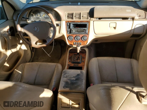2003 Mercedes-Benz M 350 z VIN 4JGAB57E33A420679, wystawiony jako Copart lot #44367445 z przebiegiem 150 164 mil mil oraz Szkoda całkowita • Salvage title. Historia ofert i sprzedaży dostępna na DreamBid. Obrazek 8.