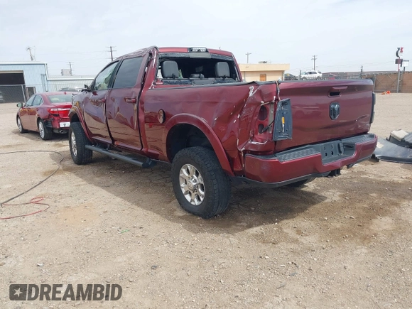 2019 Ram 2500 Laramie with VIN 3C6UR5FL1KG615300, listed as a IAAI auction lot 41820765 with 103,645 mi miles. Bid and sale history available at carsss.com. Image 3.
