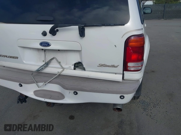 2001 Ford Explorer with VIN 1FMZU65P51ZA66654, listed as a IAAI auction lot 41867005 with 164,884 mi miles and . Bid and sale history available at DreamBid. Image 6.