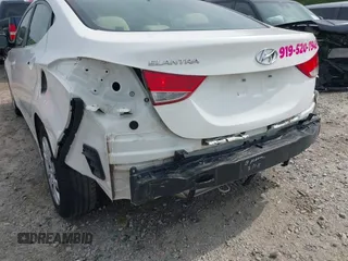 2011 Hyundai Elantra GLS with VIN 5NPDH4AE3BH033821, listed as a IAAI auction lot 42034422 with 222,069 mi miles. Bid and sale history available at carsss.com. Image 6.