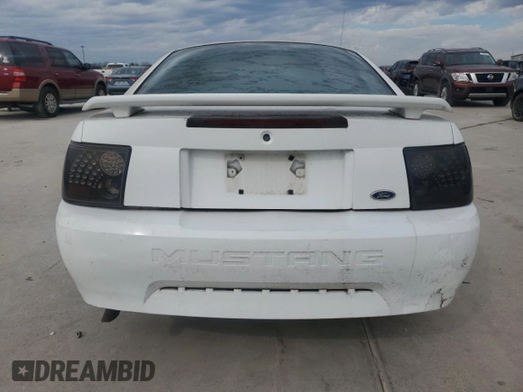 2004 Ford Mustang Standard with VIN 1FAFP40404F117554, listed as a Copart auction lot 89285955 with 140,000 mi miles and Clean Title. Bid and sale history available at carsss.com. Image 6.