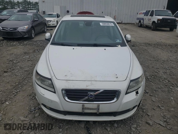 2009 Volvo S40 2.4L с VIN YV1MS390X92460116, выставлен на аукционе Copart как лот 59850675 с пробегом 207 717 миль миль и Списание • Salvage title. История ставок и продаж доступна на DreamBid. Изображение 5.