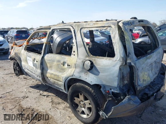 2005 Ford Escape Limited с VIN 1FMYU94105KA90031, выставлен на аукционе IAAI как лот 41749186 с пробегом Не указан миль и . История ставок и продаж доступна на DreamBid. Изображение 3.