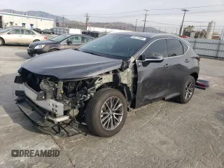 2022 Lexus NX with VIN 2T2GDCAZ8NC002654, listed as a Copart auction lot 84171684 with 13,709 mi miles and Salvage Title. Bid and sale history available at carsss.com. Image 1.