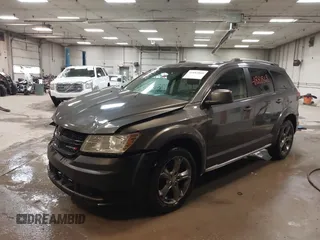 2015 Dodge Journey Crossroad with VIN 3C4PDDGG0FT607072, listed as a IAAI auction lot 41881868 with 185,699 mi miles. Bid and sale history available at carsss.com. Image 2.