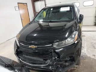 2020 Chevrolet Trax LS with VIN KL7CJNSB1LB319001, listed as a IAAI auction lot 41711318 with 186,101 mi miles. Bid and sale history available at carsss.com. Image 13.
