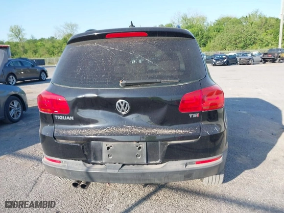 2017 Volkswagen Tiguan S with VIN WVGAV7AX9HK001881, listed as a IAAI auction lot 42048245 with 51,648 mi miles. Bid and sale history available at carsss.com. Image 16.