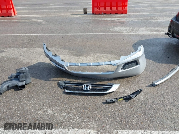 2015 Honda Accord EX-L с VIN 1HGCR2F89FA150253, выставлен на аукционе IAAI как лот 42293502 с пробегом 70 025 миль миль и . История ставок и продаж доступна на DreamBid. Изображение 12.