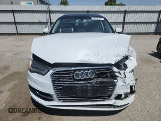 2016 Audi A3 e-tron Premium z VIN WAUUPBFF0GA067817, wystawiony jako Copart lot #58752335 z przebiegiem 158 395 mil mil oraz Szkoda całkowita • Salvage title. Historia ofert i sprzedaży dostępna na DreamBid. Obrazek 5.