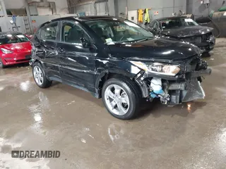 2022 Honda HR-V LX with VIN 3CZRU6H36NM766178, listed as a IAAI auction lot 41538001 with 19,411 mi miles. Bid and sale history available at carsss.com. Image 1.