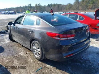 2018 Kia Optima LX with VIN KNAGT4L30J5235891, listed as a IAAI auction lot 41412579 with 44,362 mi miles. Bid and sale history available at carsss.com. Image 3.