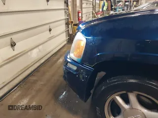 2004 GMC Envoy XL SLE with VIN 1GKET16S746189409, listed as a IAAI auction lot 41255883 with 177,785 mi miles. Bid and sale history available at carsss.com. Image 6.