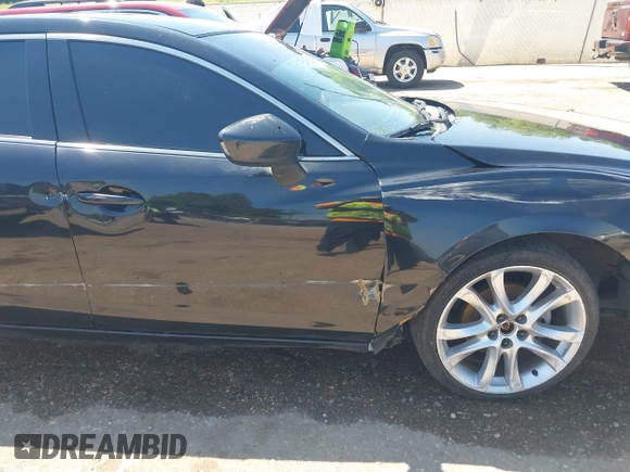 2015 Mazda 6 i Touring with VIN JM1GJ1T68F1171485, listed as a IAAI auction lot 42018487 with 208,916 mi miles and . Bid and sale history available at carsss.com. Image 18.