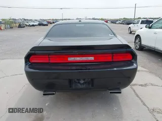 2012 Dodge Challenger SXT Plus with VIN 2C3CDYAG5CH268607, listed as a IAAI auction lot 41982122 with 188,091 mi miles. Bid and sale history available at carsss.com. Image 15.