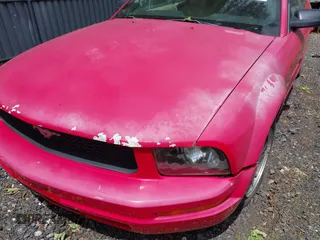 2005 Ford Mustang Deluxe с VIN 1ZVFT84N455215653, выставлен на аукционе IAAI как лот 42318911 с пробегом 85 413 миль миль и . История ставок и продаж доступна на DreamBid. Изображение 6.