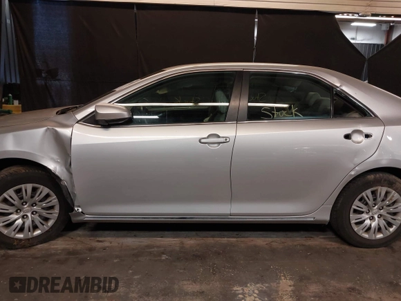 2013 Toyota Camry L with VIN 4T1BF1FK3DU716634, listed as a IAAI auction lot 41759908 with 118,955 mi miles. Bid and sale history available at carsss.com. Image 14.