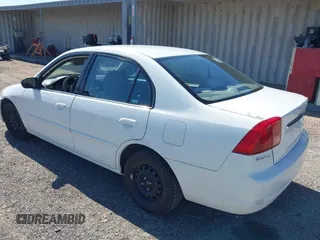 2002 Honda Civic LX with VIN 2HGES16512H540028, listed as a IAAI auction lot 42222307 with 165,601 mi miles and . Bid and sale history available at DreamBid. Image 3.