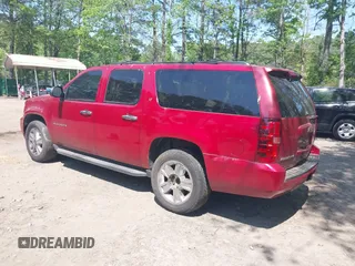 2012 Chevrolet Suburban LT with VIN 1GNSKJE78CR262094, listed as a IAAI auction lot 42167052 with 276,886 mi miles. Bid and sale history available at carsss.com. Image 3.