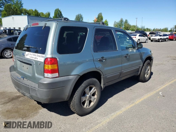 2006 Ford Escape XLT with VIN 1FMYU93166KA29530, listed as a Copart auction lot 59374094 with 209,810 mi miles and Salvage Title. Bid and sale history available at carsss.com. Image 3.