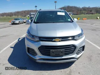 2018 Chevrolet Trax LT with VIN KL7CJLSB4JB734606, listed as a IAAI auction lot 41838892 with 42,122 mi miles. Bid and sale history available at carsss.com. Image 12.