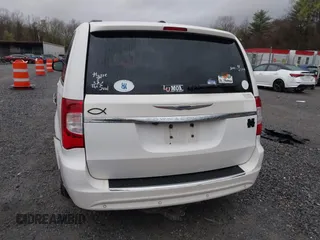 2012 Chrysler Town & Country Touring L with VIN 2C4RC1CG6CR137841, listed as a IAAI auction lot 41951936 with 264,211 mi miles and . Bid and sale history available at carsss.com. Image 16.