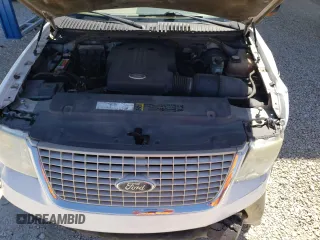 2004 Ford Expedition Eddie Bauer z VIN 1FMEU17W44LA73866, wystawiony jako Copart lot #57650275 z przebiegiem 358 399 mil mil oraz Szkoda całkowita • Salvage title. Historia ofert i sprzedaży dostępna na DreamBid. Obrazek 12.