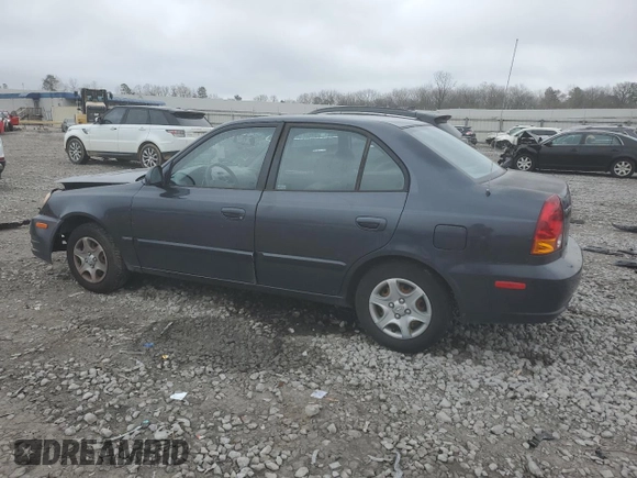 2005 Hyundai Accent GLS with VIN KMHCG45C85U671205, listed as a Copart auction lot 44362455 with 93,032 mi miles and Salvage Title. Bid and sale history available at carsss.com. Image 2.