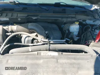 2014 Ram 1500 Express z VIN 1C6RR7KTXES168888, wystawiony jako IAAI lot #43242116 z przebiegiem 174 358 mil mil oraz . Historia ofert i sprzedaży dostępna na DreamBid. Obrazek 20.