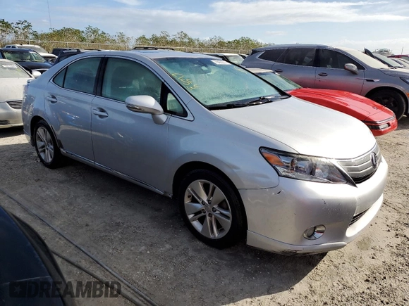 2011 Lexus HS with VIN JTHBB1BAXB2045533, listed as a Copart auction lot 76400204 with 112,082 mi miles and Non Repairable. Bid and sale history available at carsss.com. Image 4.