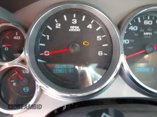 2014 Chevrolet Silverado 2500HD LT with VIN 1GC1CXCG5EF186765, listed as a IAAI auction lot 41906447 with 223,521 mi miles. Bid and sale history available at carsss.com. Image 15.